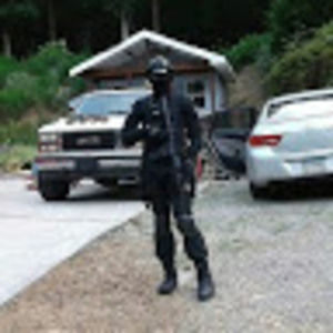 Meet your Posher, Razor delta force